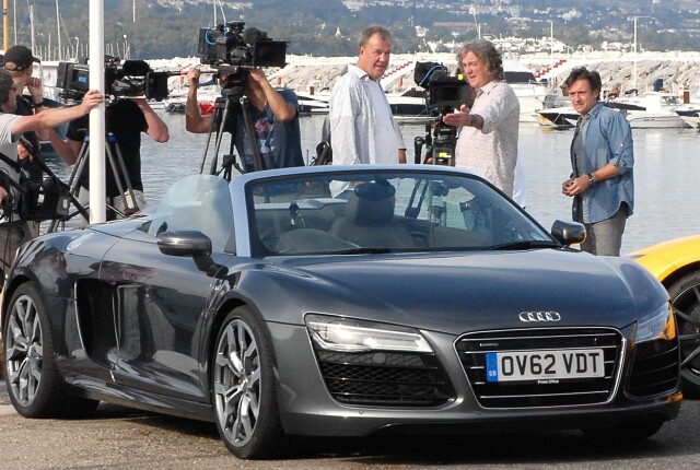 POPULÆR: Jeremy Clarkson har gjort stor suksess med sitt program «Top Gear». Foto: Stella Pictures POPULÆR: Jeremy Clarkson har gjort stor suksess med sitt program «Top Gear». Foto: Stella Pictures